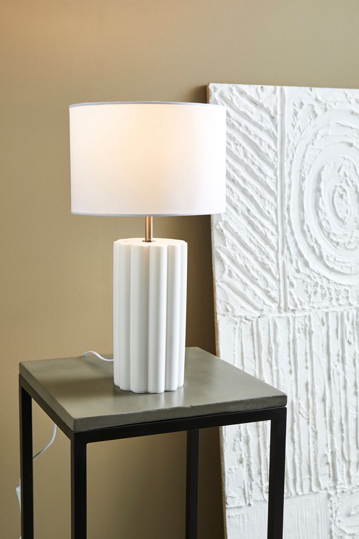 Markslöjd COLUMN galda lampa