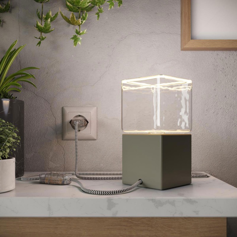Creative Cables Posaluce Cubetto Color galda lampa