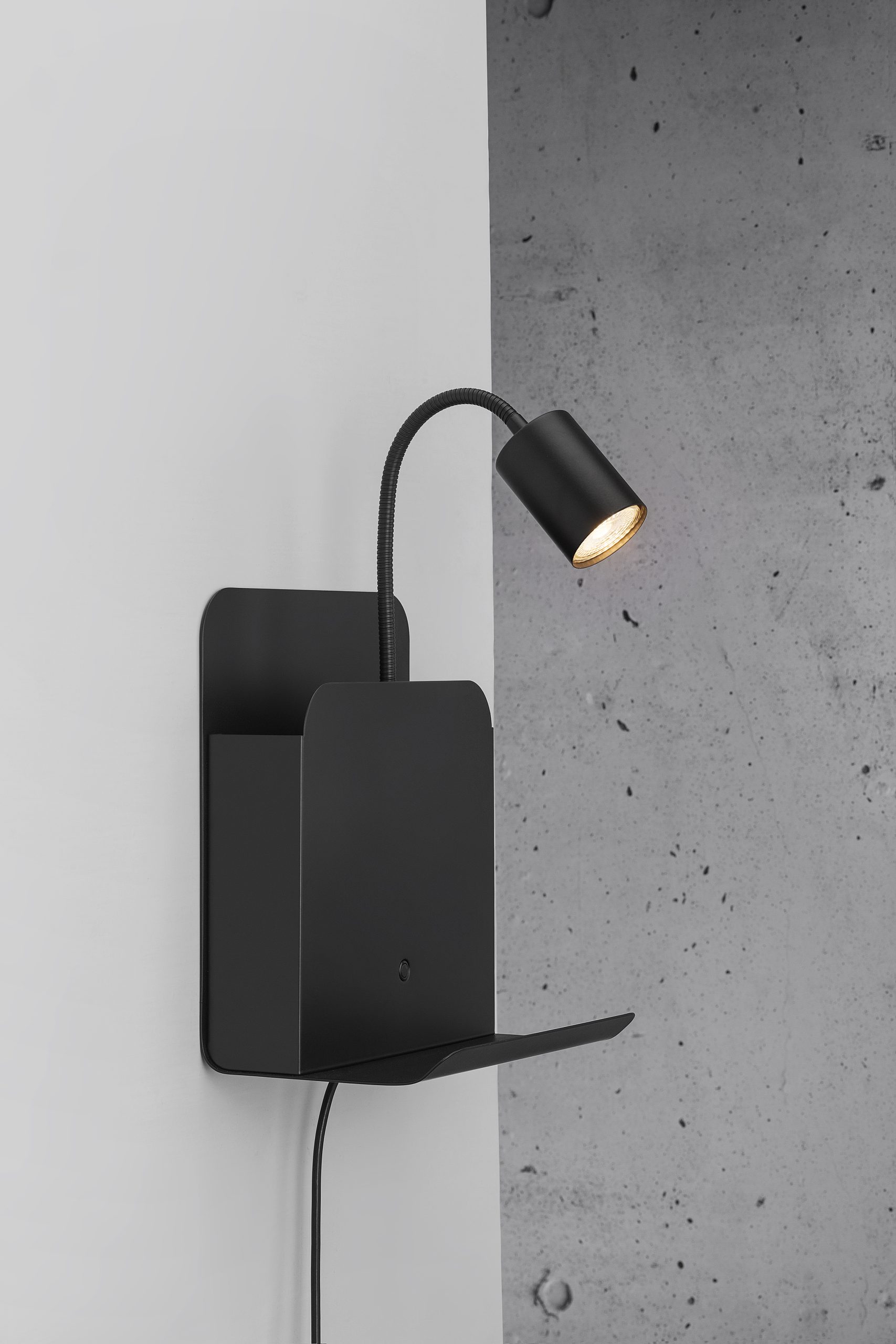 Nordlux Roomi sienas lampa melna